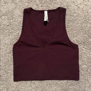 Athleta Women's Burgundy V-Neck crop